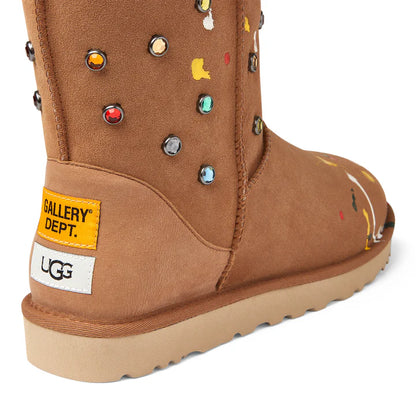 UGG GALLERY DEPT CLASSIC SHORT CHESTNUT SUEDE