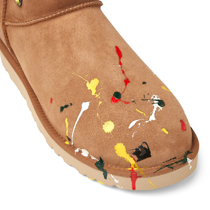 UGG GALLERY DEPT CLASSIC SHORT CHESTNUT SUEDE